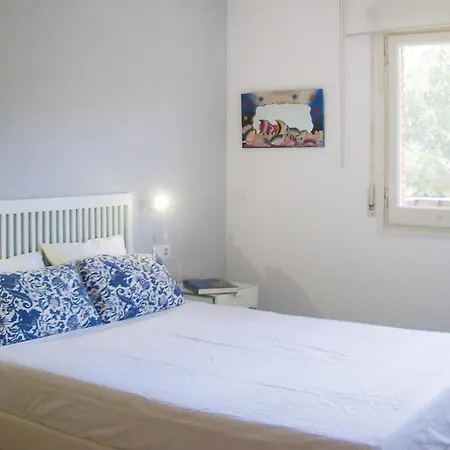 Appartement 4 Bedroom Stunning In *